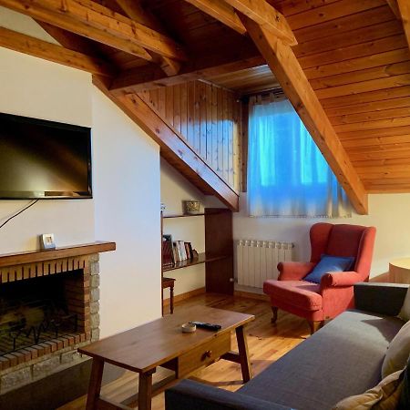 Bpirineos-Estos Apartment Benasque Bagian luar foto